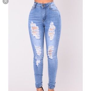 Hi rise jeans